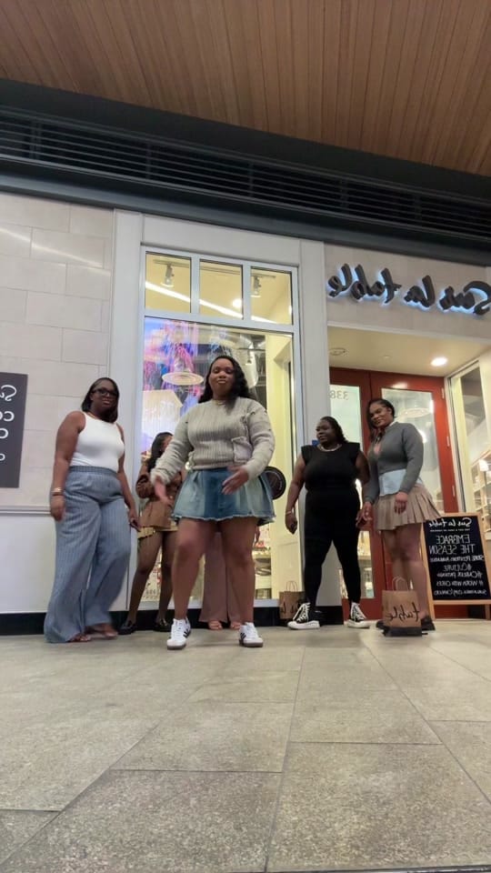 Post 5 by The Luxury Club on TikTok (video)