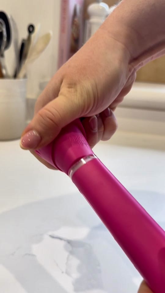 Post 5 by Scrub Daddy UK on TikTok (video)