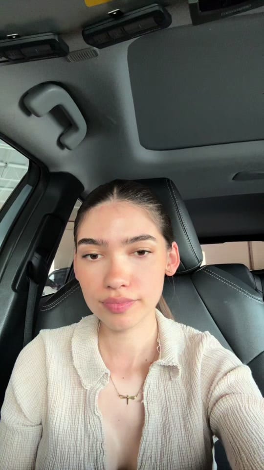 Post 9 by Faviané 🦋 on TikTok (video)