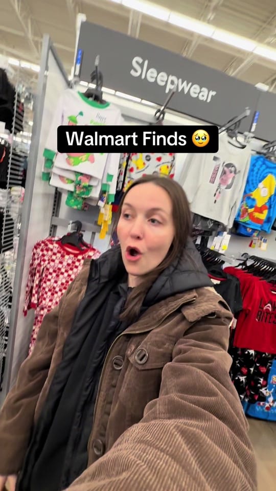 Post 4 by Kylie Lewis on TikTok (video)