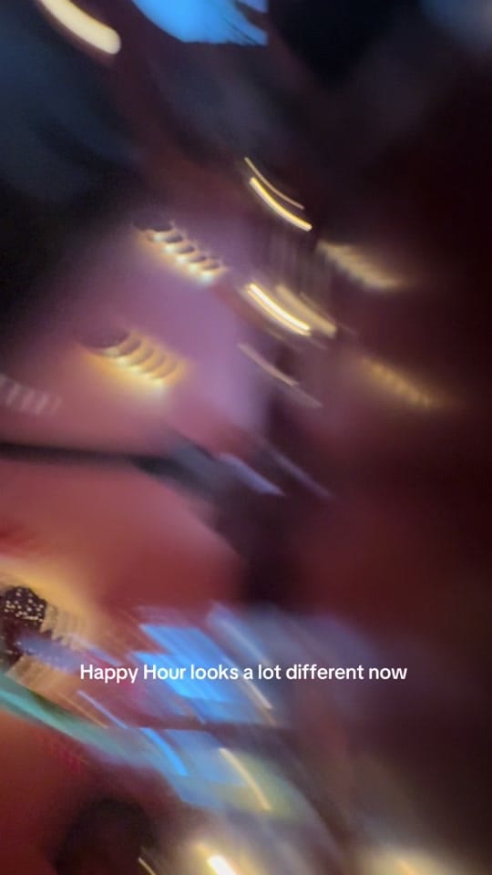 Post 3 by FEE_143 on TikTok (video)