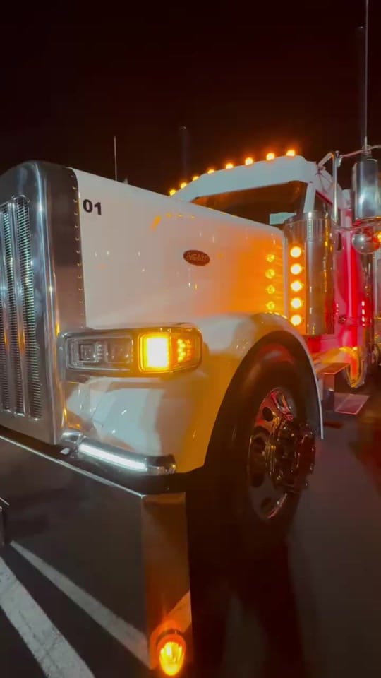 Post 1 by Dickerson Custom Trucks on TikTok (video)