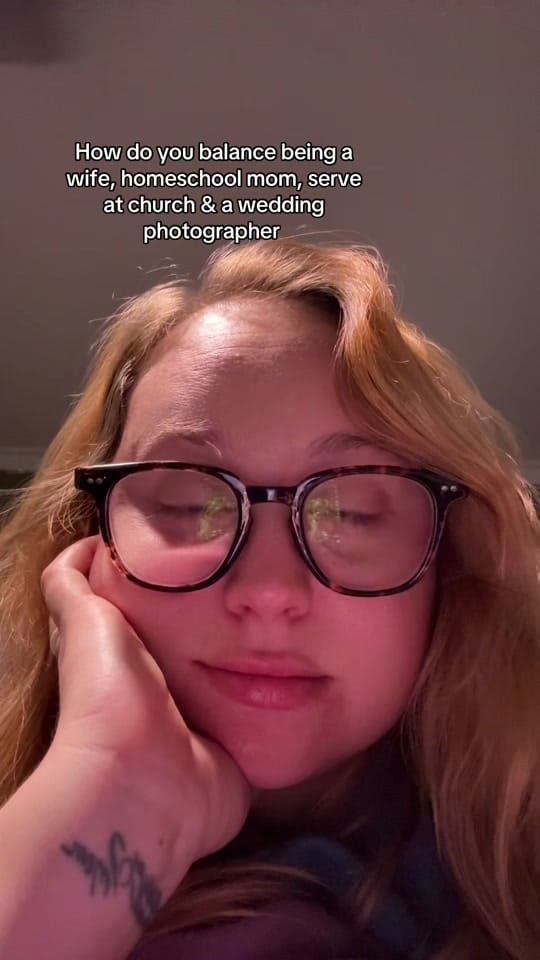Post 1 by Emily Davis || Photog✨ on TikTok (video)