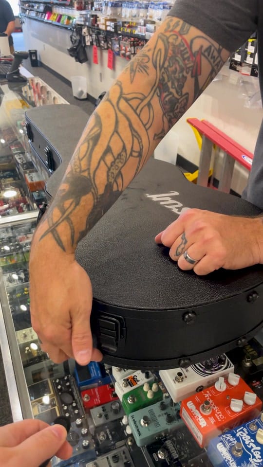 Post 5 by Firehouse Guitars 🔥 on TikTok (video)
