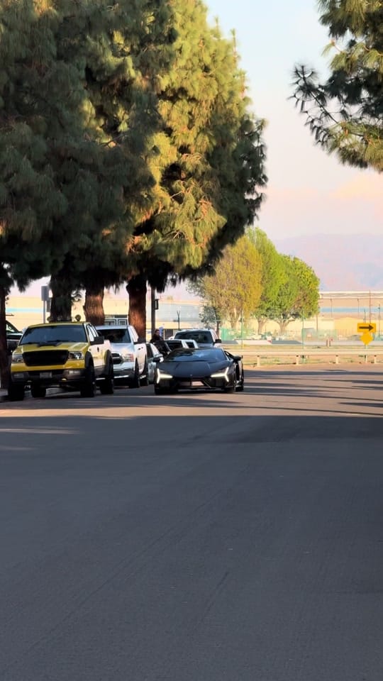 Post 7 by R1 Motorsport on TikTok (video)