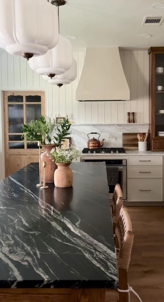 Post 3 by Living Oak Interior Design on TikTok (video)