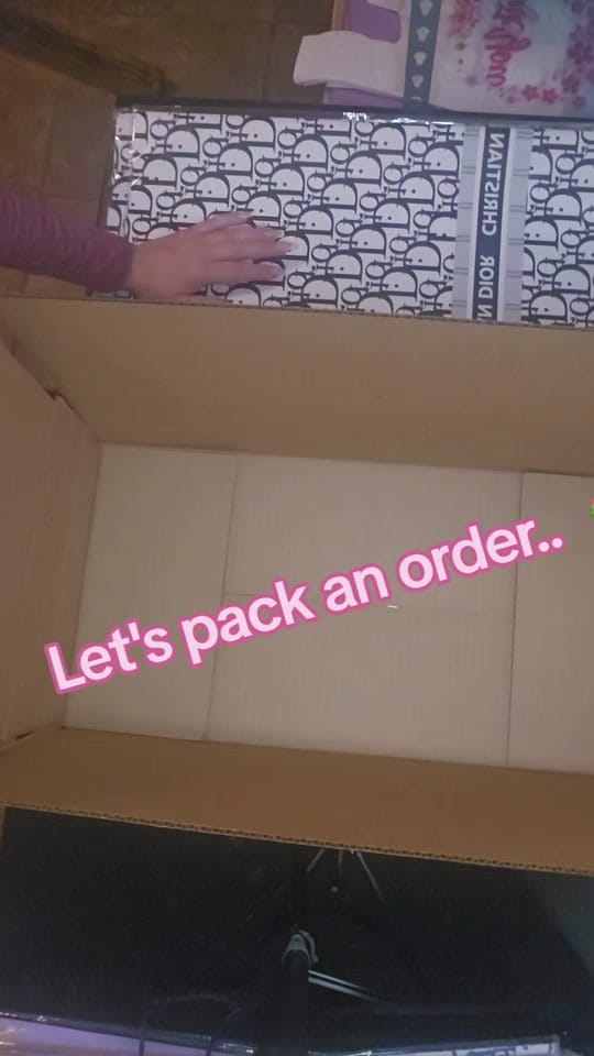 Post 10 by Mk's Floral Supplies on TikTok (video)
