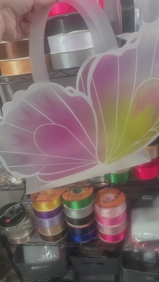 Post 1 by Mk's Floral Supplies on TikTok (video)