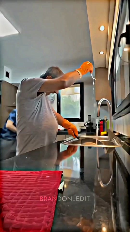 Post 9 by MarQuis Trill on TikTok (video)