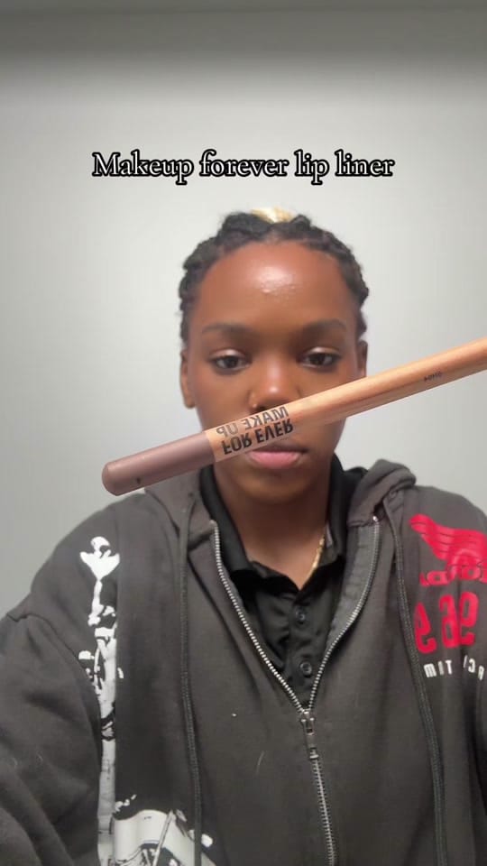 Post 3 by Kenya Dillon on TikTok (video)