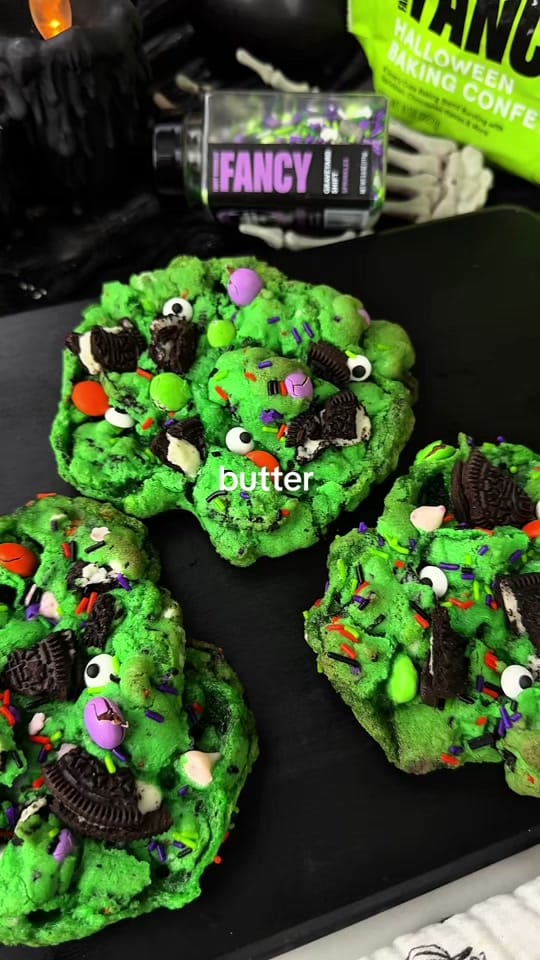 Post 7 by beautyanddasweetz on TikTok (video)
