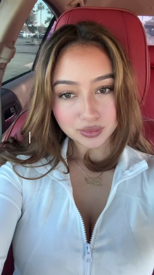 Post 5 by stefany ♛ on TikTok (video)
