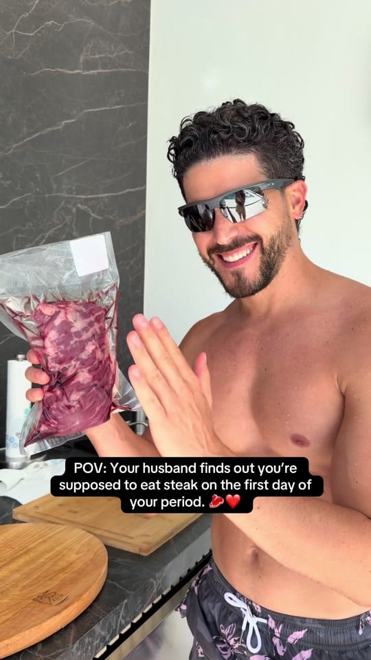 Post 3 by Espe & Sebas on TikTok (video)