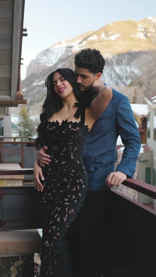 Post 7 by Espe & Sebas on TikTok (video)