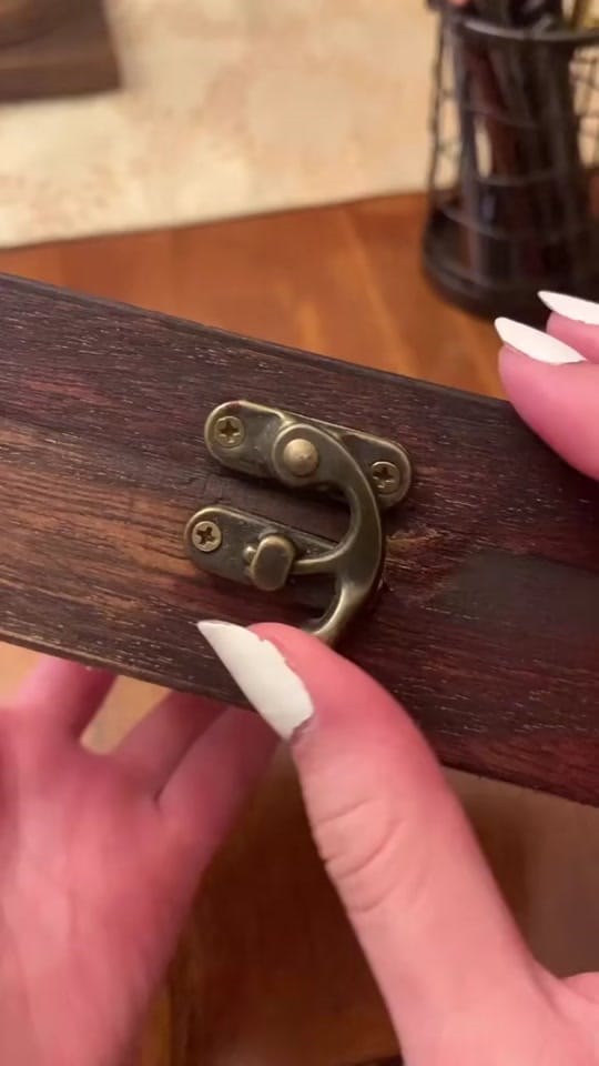Post 7 by Jenny Nguyen’s Atelier on TikTok (video)