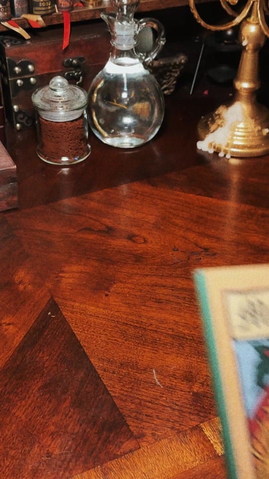 Post 6 by Jenny Nguyen’s Atelier on TikTok (video)