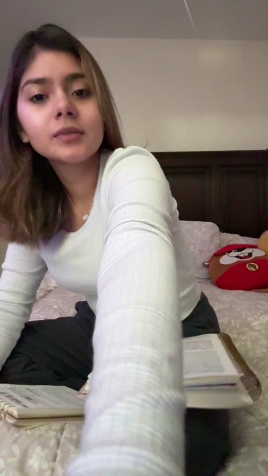 Post 2 by Aneth vazquez on TikTok (video)