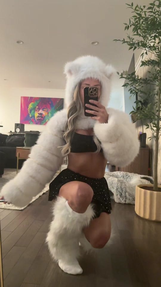 Post 6 by SugarFur on TikTok (video)