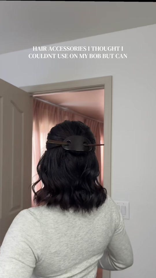 Post 4 by Jessica Hibert on TikTok (video)