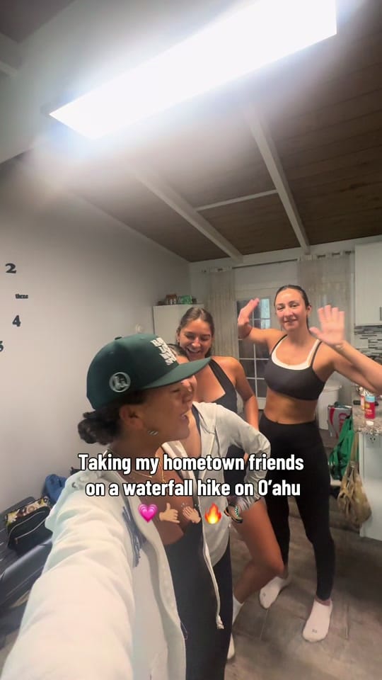Post 5 by Caroline on TikTok (video)