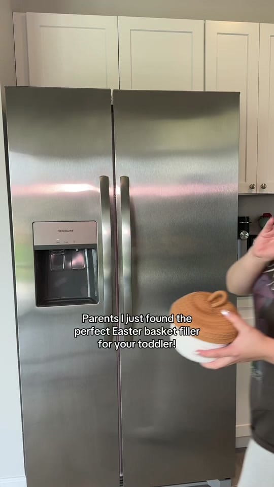 Post 3 by Sky Nieves on TikTok (video)
