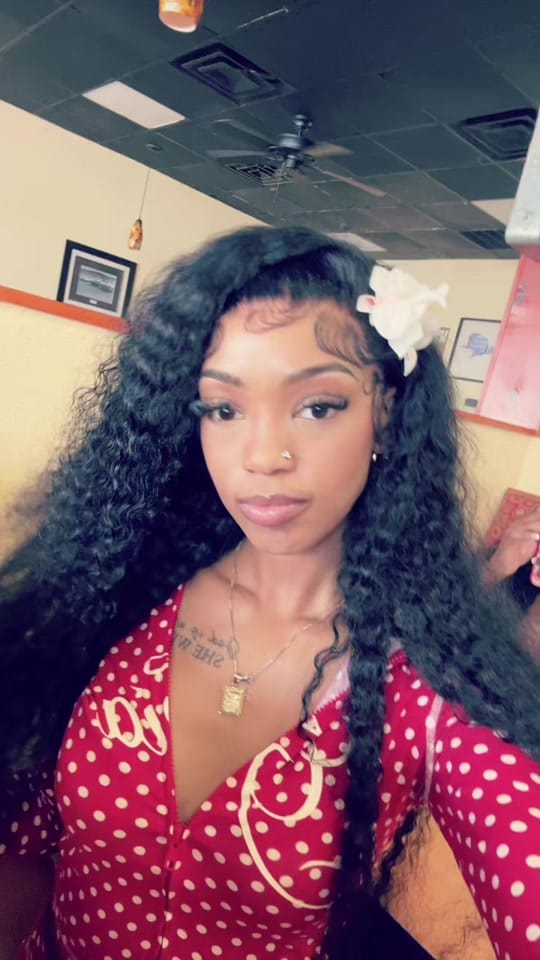 Post 2 by Monyy 🎀 on TikTok (video)