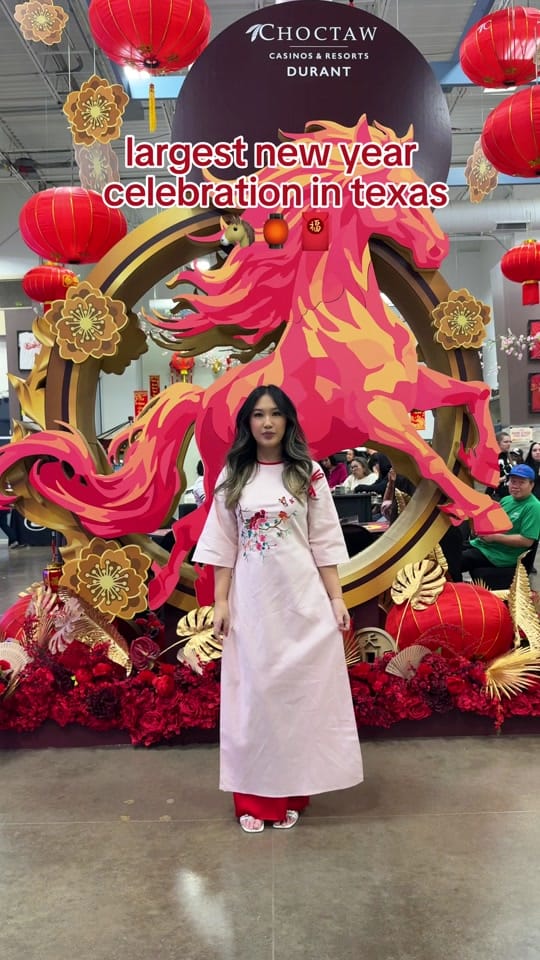 Post 5 by Vina x Dallas ✿ on TikTok (video)