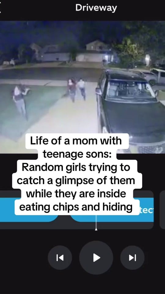 Post 10 by 𝐌𝐞𝐥𝐲𝐑𝐨𝐬𝐞🎀𝐒𝐚𝐡𝐦°𝟓 on TikTok (video)