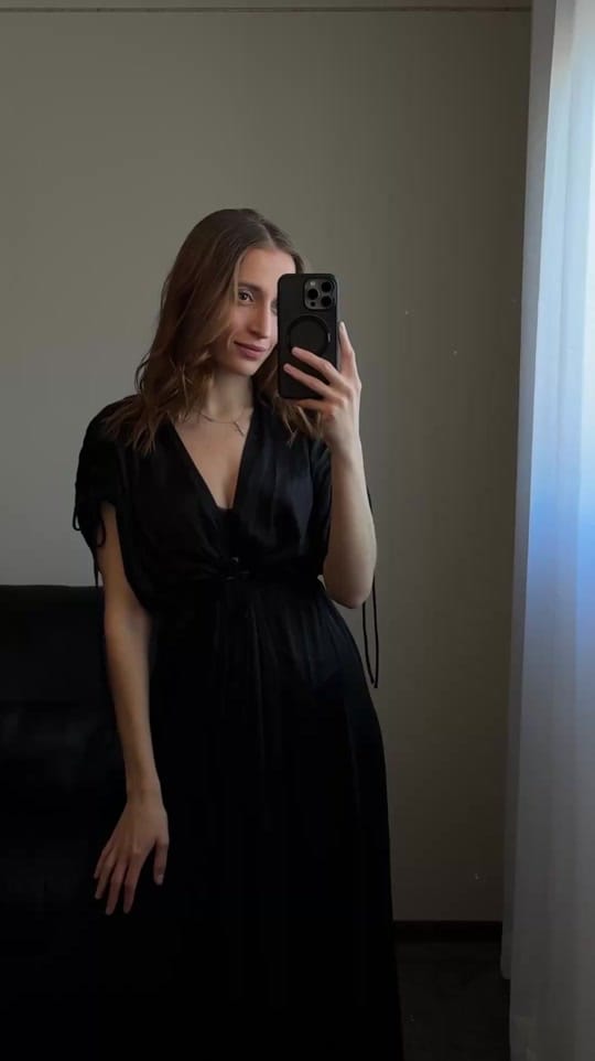 Post 10 by Anna Banova on TikTok (video)