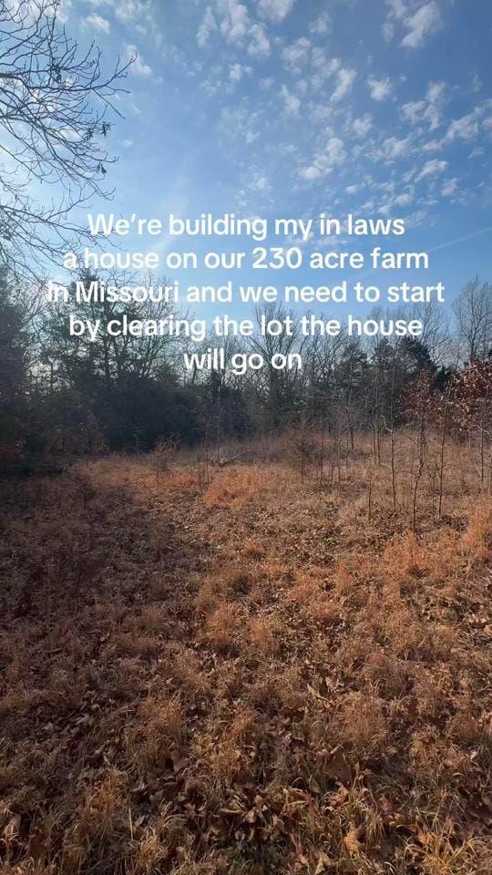 Post 4 by Daisy’s Farm on TikTok (video)