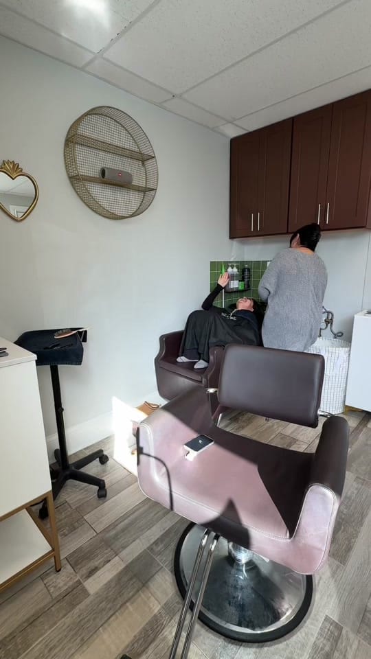 Post 5 by H I L D A on TikTok (video)