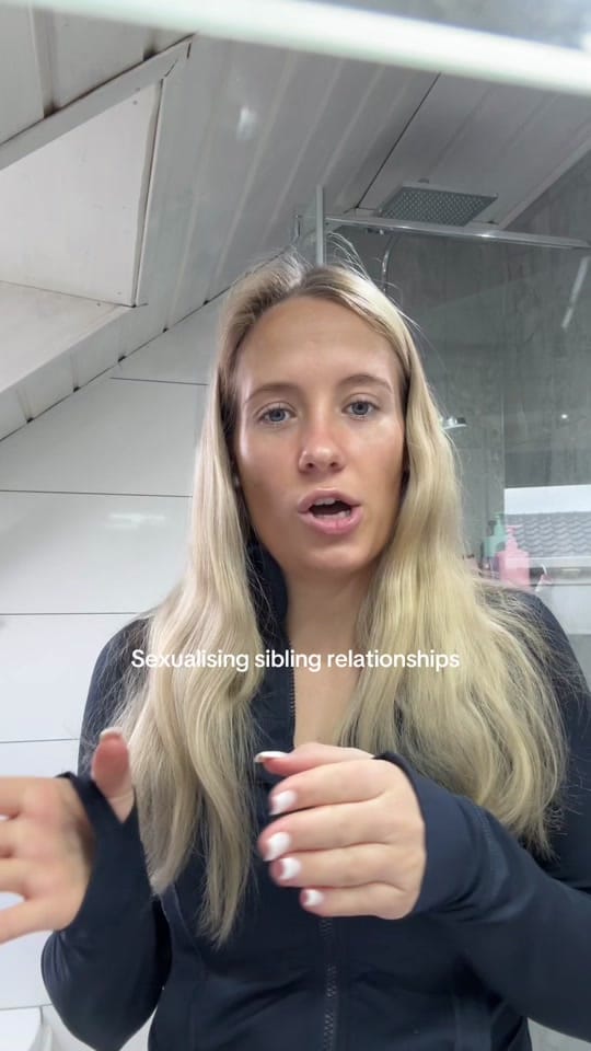 Post 8 by Sophh on TikTok (video)