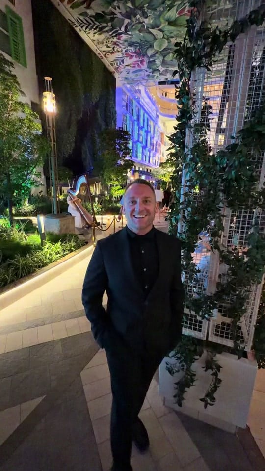 Post 3 by Group 7 Austin LOVES Travel G7 on TikTok (video)