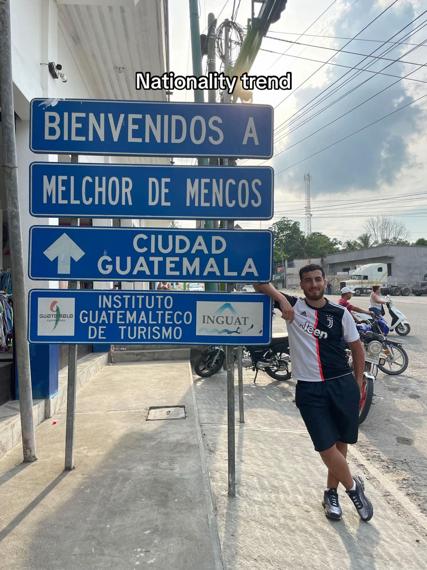 Post 1 by DOUSAÏ 🌍 on TikTok (video)