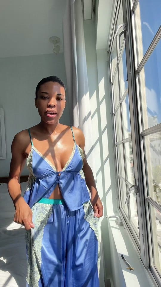Post 5 by Rosa Diana 40+ Skincare on TikTok (video)