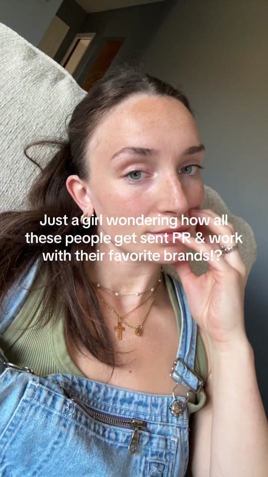 Post 4 by Ellie Blackman on TikTok (video)
