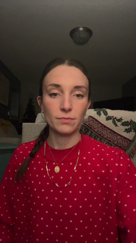 Post 2 by Ellie Blackman on TikTok (video)