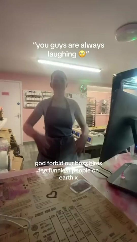 Post 6 by Nik n Mix on TikTok (video)