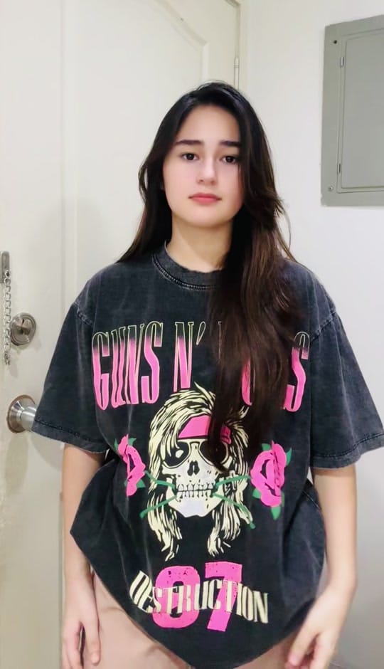 Post 7 by Roxy Hodzic on TikTok (video)
