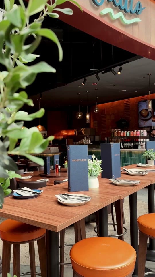 Post 1 by Luxury Food & Travel on TikTok (video)
