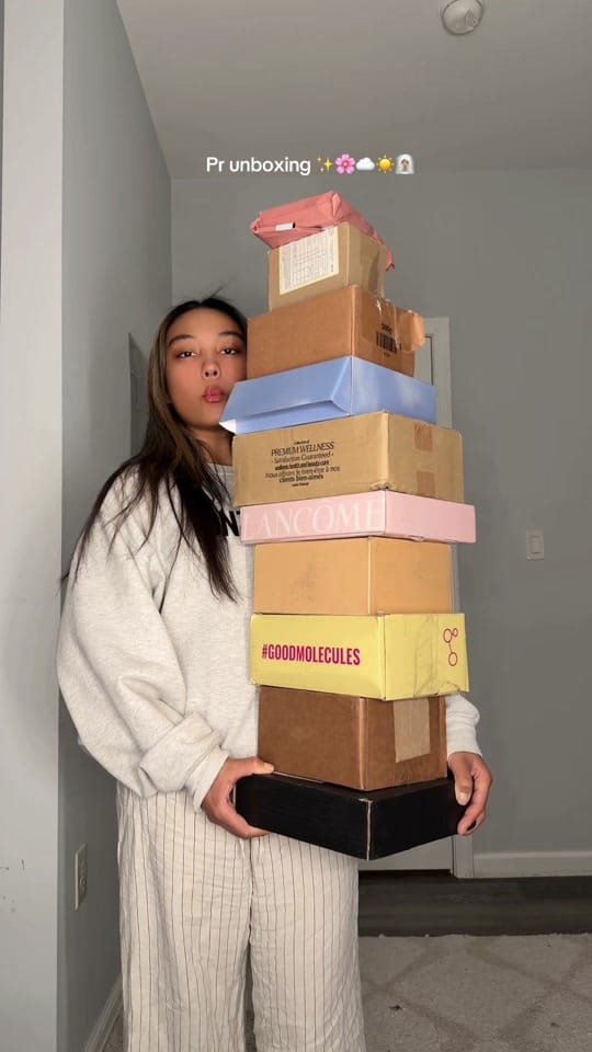 Post 1 by Kimmy | UGC creator on TikTok (video)