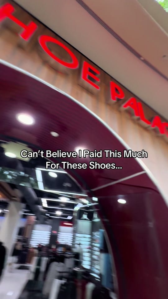 Post 4 by Sole Resell on TikTok (video)