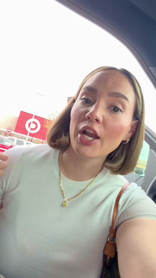 Post 7 by N A I T Z E on TikTok (video)