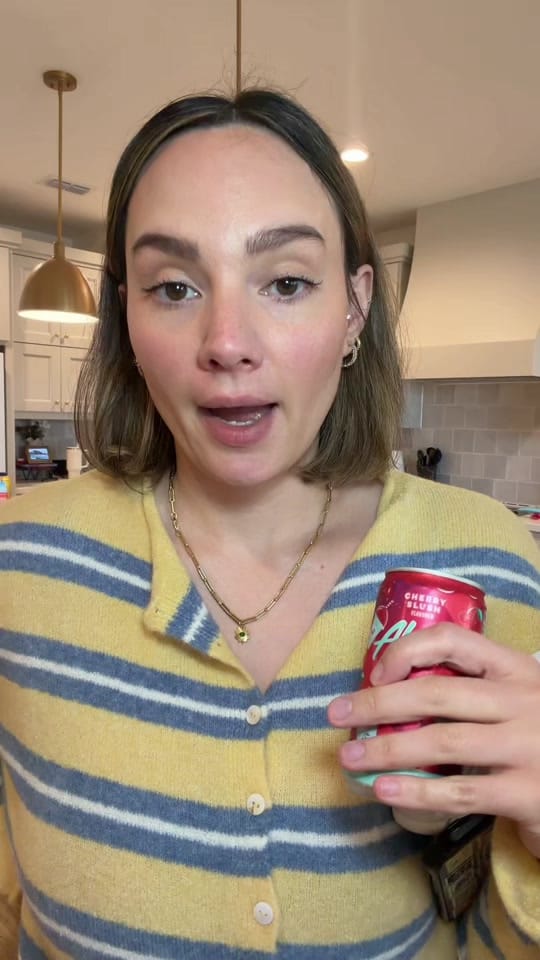Post 1 by N A I T Z E on TikTok (video)