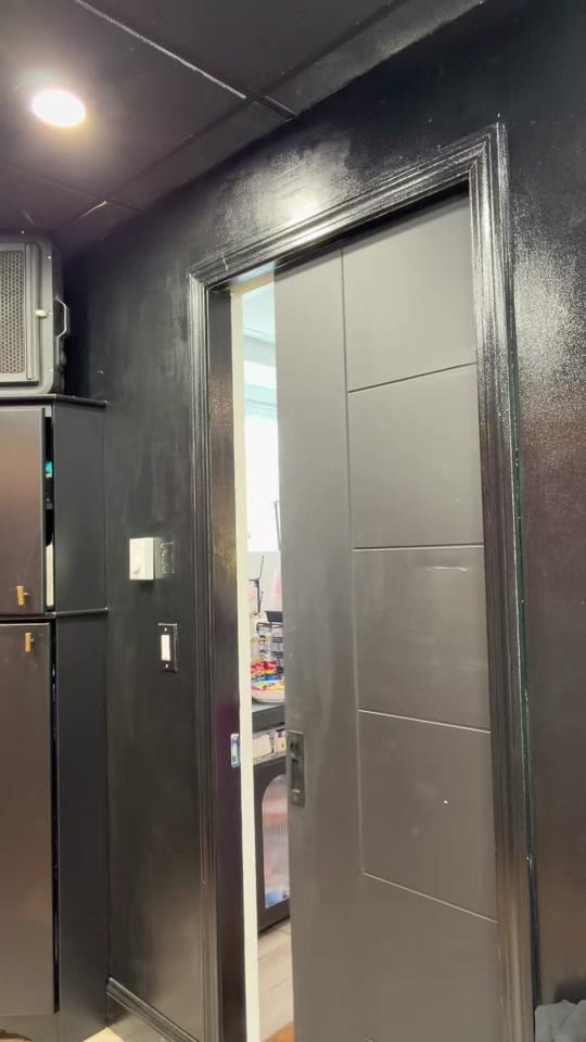 Post 5 by SARI | RI HAIRSTYLIST | on TikTok (video)