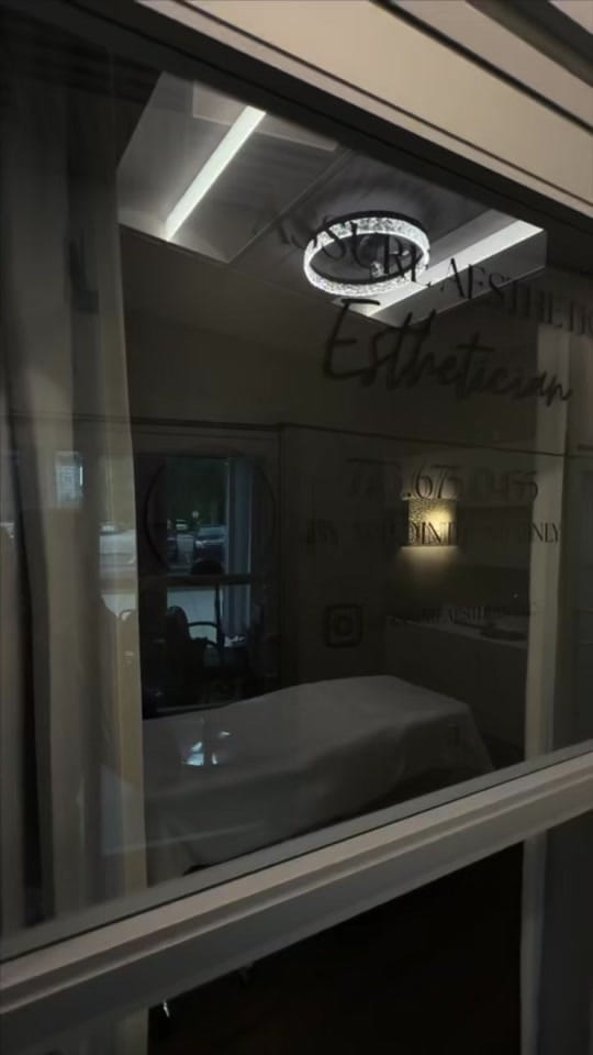 Post 3 by Kendal Elaine on TikTok (video)