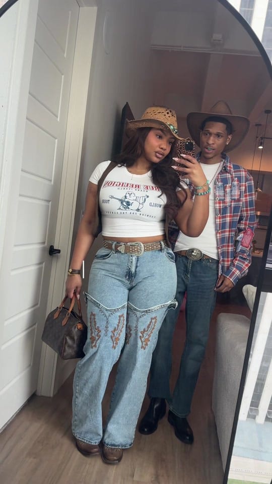 Post 1 by Shalecia B.🎀 on TikTok (video)