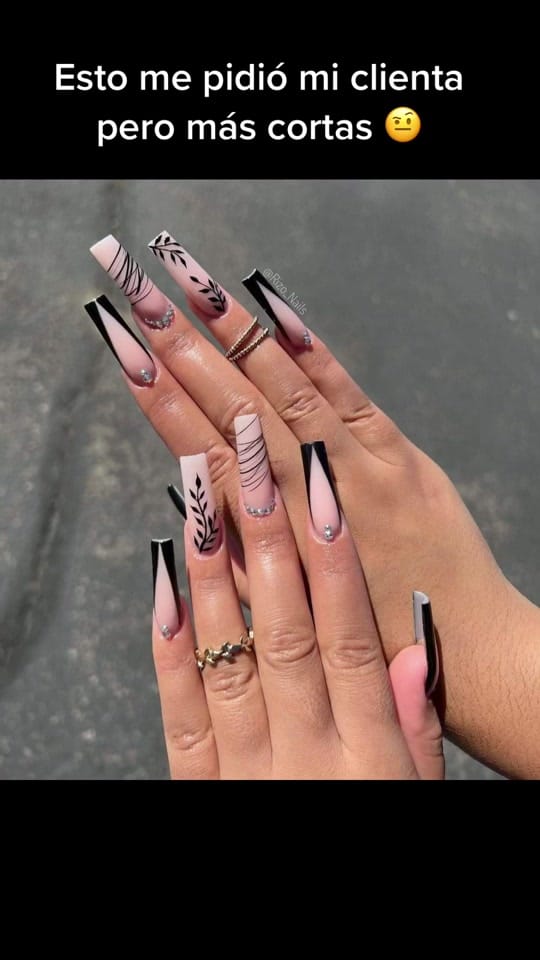 Post 9 by YP Studio Nails on TikTok (video)