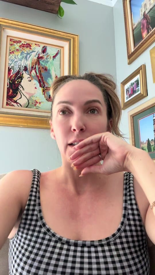 Post 3 by newsboozenshoes on TikTok (video)