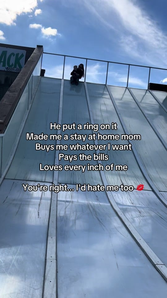 Post 1 by Danielle | SAHM 🩵 on TikTok (video)